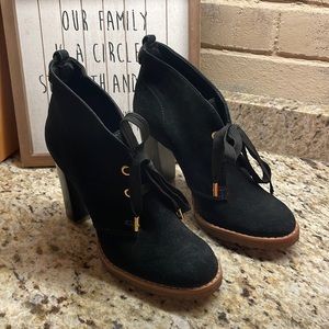 Tory Burch Lace Up Suede Boots- 4.25 heel